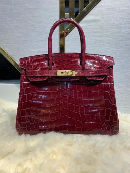 

whosale shiny crocodile leather red design handbag,fully handmade with wax thread,gold and silver hardware,by order, fast delivery