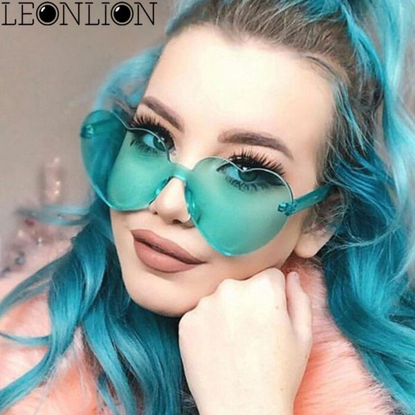 

leonlion 2020 new heart-shaped sunglasses women candy color lens lady plastic sun glasses classic vintage feminino, White;black