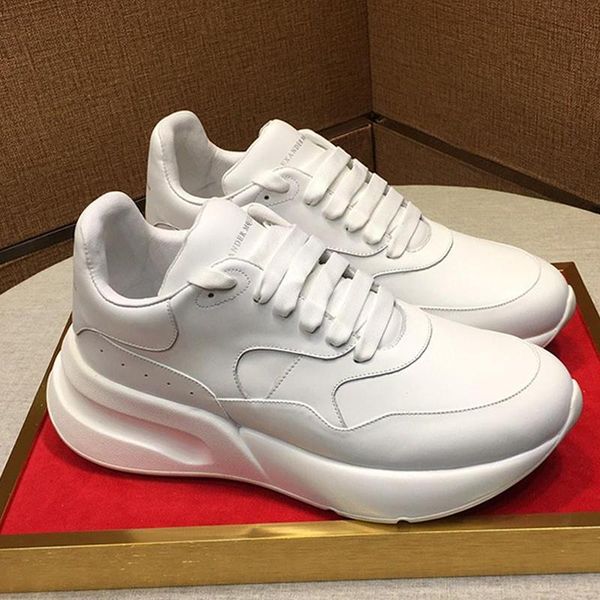

mens shoes fashion oversized runner sneakers with original box thick sole leather men shoes big size chaussures de femme mq25 luxury