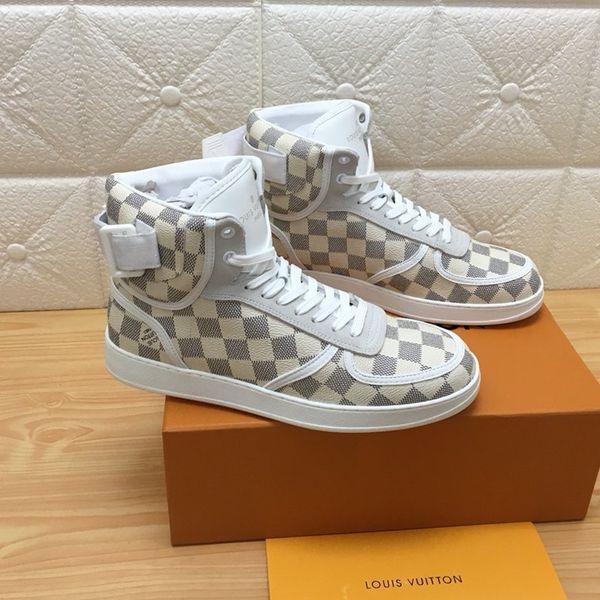 

0109 men's designer casual sports shoes and famous brand outdoor casual shoes, fast delivery in the original box, Black