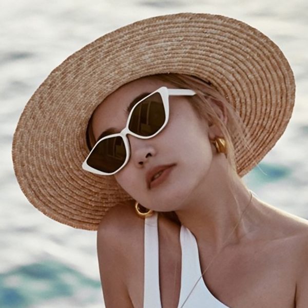 

new fashion diamond brand designer cat eye sunglasses women oversized quality sunglass ladies vintage female gradient point, White;black