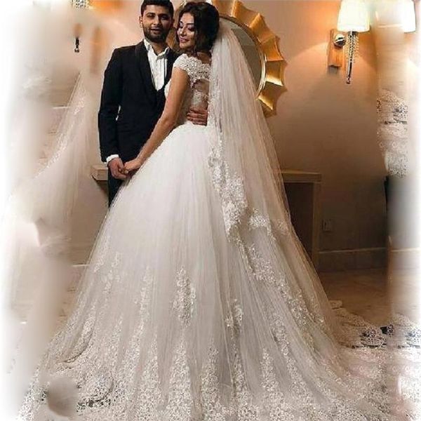 

vintage lace appliques cap sleeves wedding dresses tulle sheer scoop necklines long bridal gowns sweep train vestido de noiva b108, White