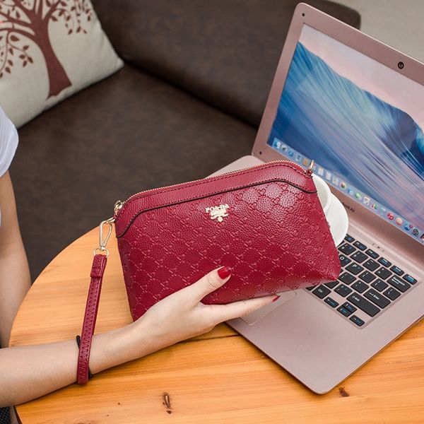 

2020 new hand mobile phone hand middle-aged mother mobile phone coin purse hand bag messenger bag