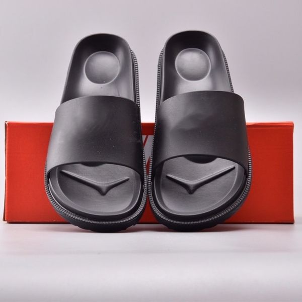 

new original single men and women classic designer luxury selling flat slippers beach slippers indoor and outdoor sandals, Black;red