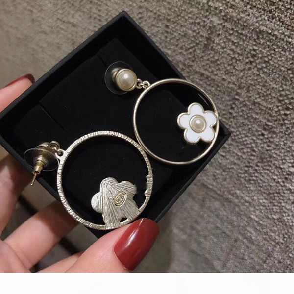 

new fashion round earrings classic white flower series drop earrings necklace jewelry set with flannel bags, Silver
