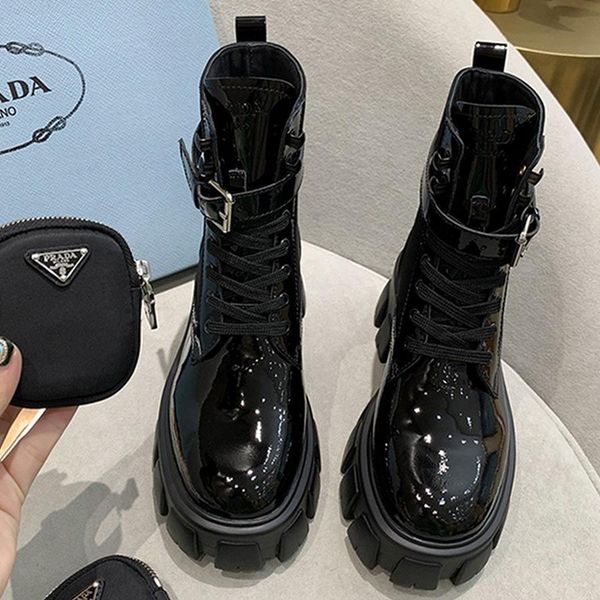 

2020 luxury designer womens lace up short boots,womens leather thick sole fashion boots roman boots with zipper pouch size 35-40 0076, Black
