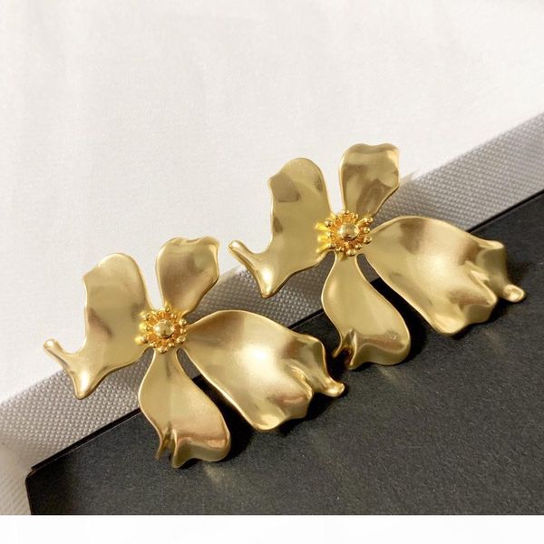 

t selling personality plating thick gold irregular flowers fashion designer earrings luxury designer jewelry women earrings, Golden