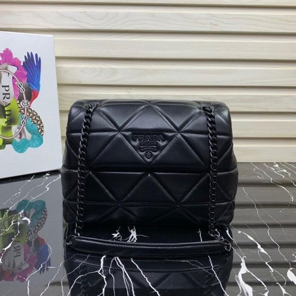

2020 designer ladies luxury shoulder bags handmade luxury shoulder bags made of materials for fast delivery within 10 days, Red;black