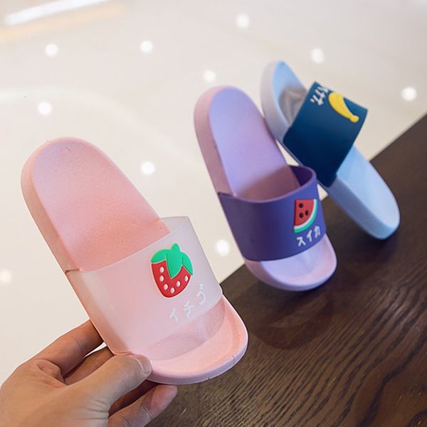 

children' anti-skid bathroom slippers indoor soft bottom cute cartoon for boys and girls outdoor light home slippers for children, Black;grey