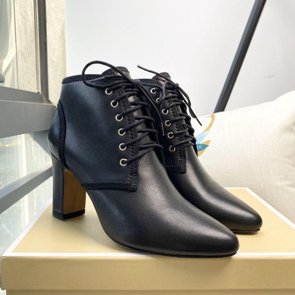

2020r new fashion thick-soled female british wind martin boots fashion wild lace short boots, original box packaging, size: 35-41