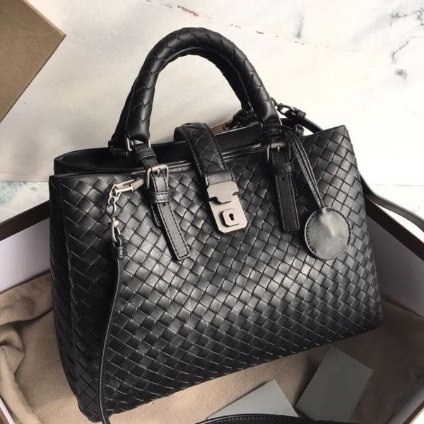 

designer lady high-end customized quality hand-held cross-rome series low-key noble sheepskin hand-woven handbag one-shoulder oblique bag