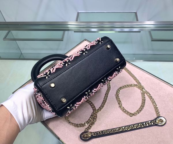 

classic lady's handbag high-end custom quality handbag fashion business casual style metal accessories with detachable long shoulder 12