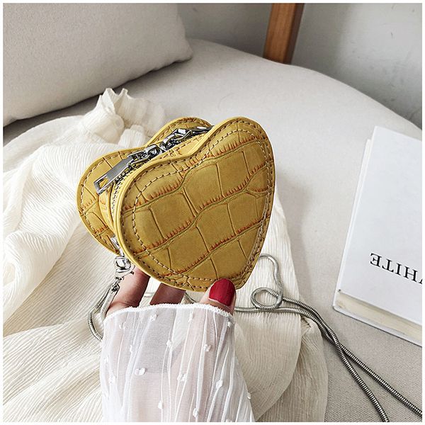 

women heart-shaped mini shoulder bags ladies chains women messenger bags pu leather female designer crossbody bag