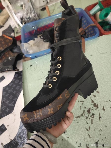

fashion printed stripes thick sole short boots womens thick sole martin boots genuine leather lace up short boots size 35-42 019, Black