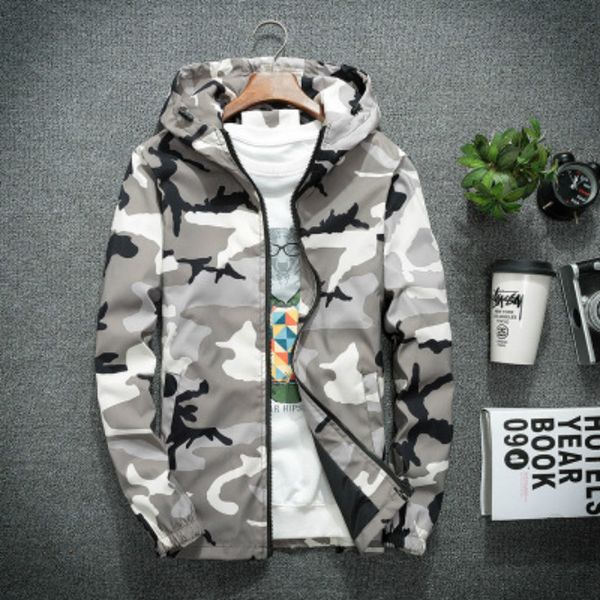 Herren Deaigner Jacken Mode Camo Muster Frühling Herbst Hoodies Lässige Herren Slim Kleidung Herren Dünne Windjacke Größe M-5XL 2020 Großhandel