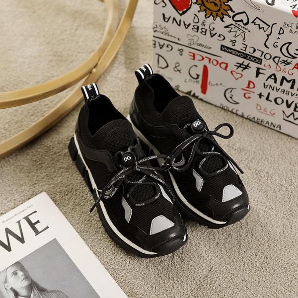 

2020-2019v new luxury designer striped casual shoes couple shoes fashion wild men and women sports shoes 35-45