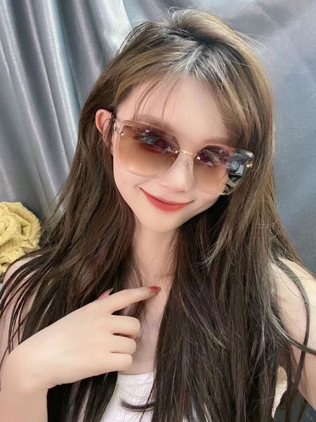 

fashion square sunglasses 5310 size:63-16-145 couple models from men classic uv protection round frame classic, White;black