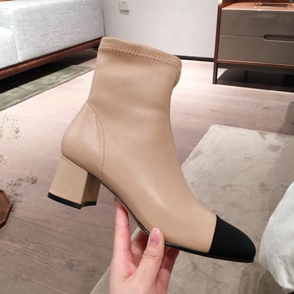 2020 novo designer estilo europeu mulher Sapatos, Ladies'Shoes, Martin Botas, Botas de moda, botas sensuais Costura de couro verdadeiro fundo de borracha