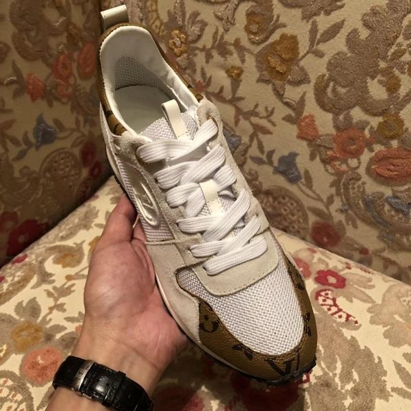 

2020r new fashion trend leather ladies low-cut lace-up casual shoes, fashion wild party sports shoes, original box packaging delivery