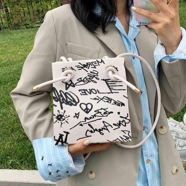 

french design fashion graffiti tote bag handbag & elegant square bag shoulder width 19cm height 20cm thickness 9cm