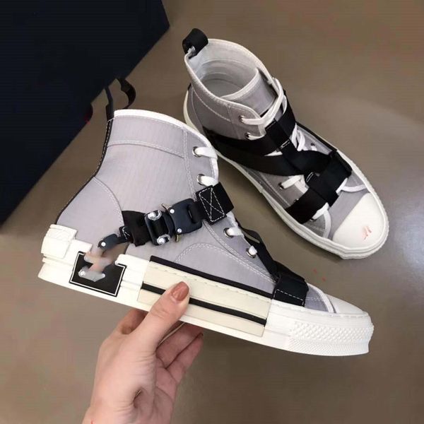 

2020 new shipping designer shoes men women technical knit canvas high sneaker buckle details white and black rubbe, Black;red