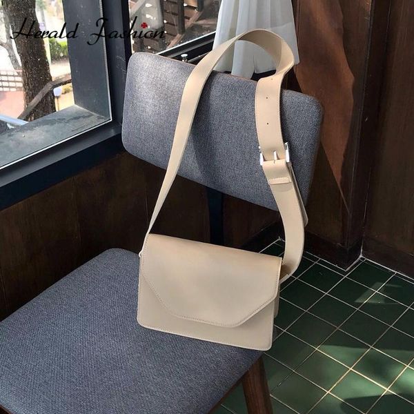 

2020 new women handbag british simple shoulder bag casual pu design wide shoulder strap small square bag wild messenger