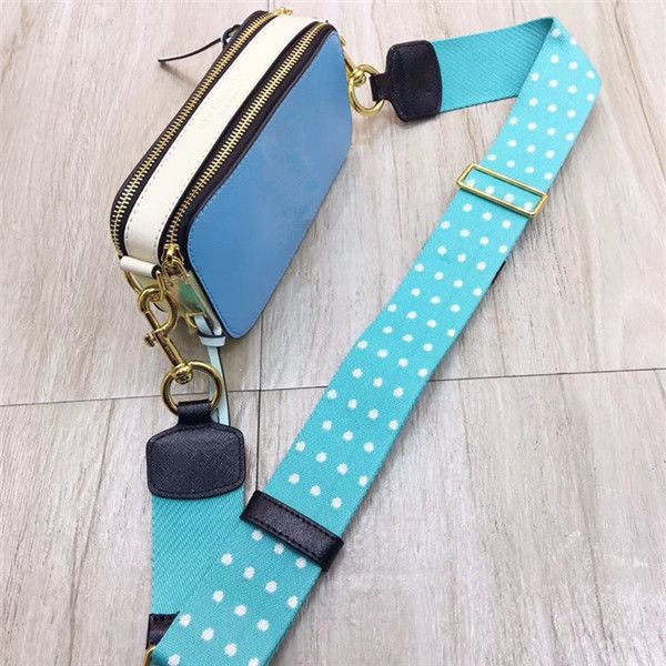 

camera bag new women's wide shoulder strap star same style small square bag