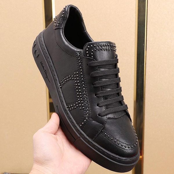 

new arrival mens shoes comfortable autumn and winter plus size footwears lace -up vintage design men shoes fashion sneakers zapatos de hombr, Black