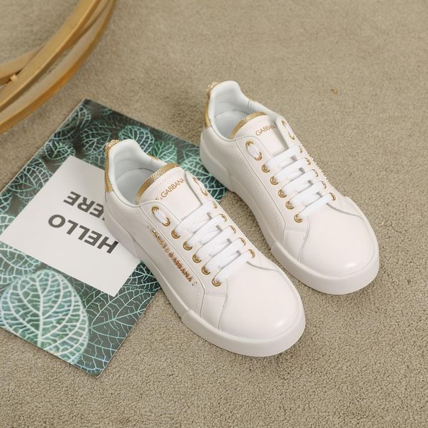 

2020u new trend graffiti leather casual shoes men and women outdoor comfortable sports shoes fashion wild couple shoes, size 35-45, Black