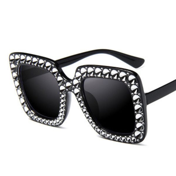 

fashion retro large frame sqaure sunglasses women 2020 vintage personality imitation diamond sunglasses ladies, White;black