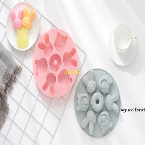 

4 color cartoon silicone cake baking mold chocolate ice cube mold