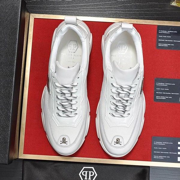 

luxury sports mens shoes fashion footwears popular high design low lace -up breathable comfortable sports casual shoes outdoor walking