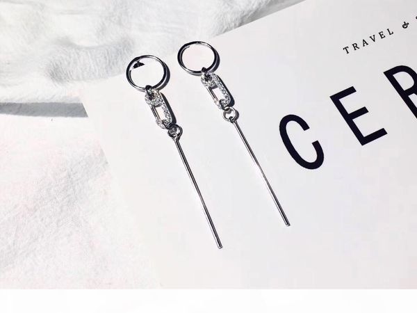 

female jewelry 2019 early spring explosion models korean version of the pin earrings silver plated white gold rose gold two colorson, Golden;silver