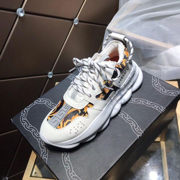 

2020en menmen casual comfortable hiking sneakers hiking travel shoes outdoor survival adventure shoes original packaging and box delivery, Black