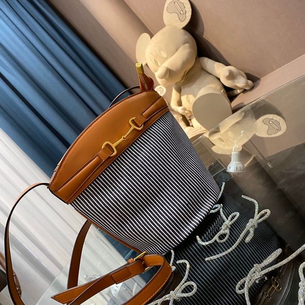 

1955 series bucket bag handbag wallet backpack main card holder duffle bag women handbags handbag horsebit card holder 2020 new, Silver