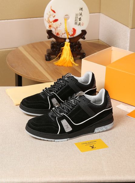 

new84 luxury high-quality casual men's shoes fashion all-match sports shoes outdoor comfortable men's shoes original box packaging, Black