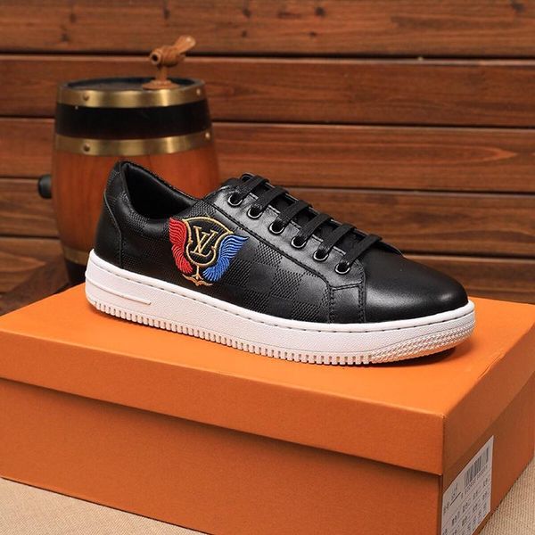 

2020a luxury design leather printed rubber sole sneakers fashion wild mens casual shoes men's banquet shoes size: 38-451, Black