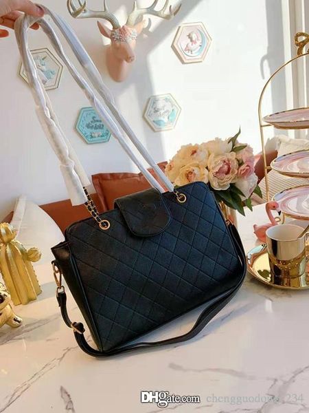 

ling, chain texture joker lock one genuine leather handbag shoulder bucket bags woman inclined large capacity female designer handbags tote