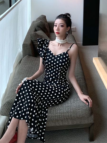 

summer goddess fan temperament suspender skirt polka dot midi dress 2020 new summer womens dress, White;black