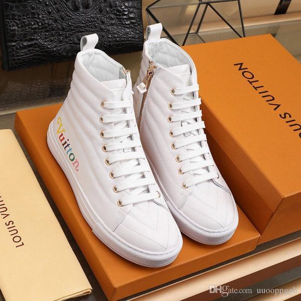 

2020wu new official website synchronization luxury men's casual fashion shoes, outdoor travel sports shoes, fast delivery original box, Black