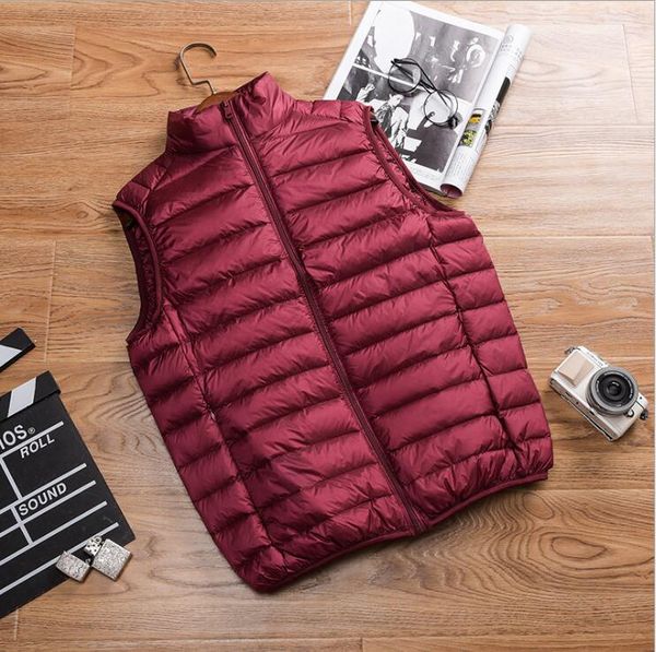 

2020 new winter men's white duck down vest jackets coats fashion mens coats, Black;white