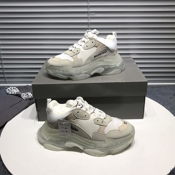 

2020ab designer designs new leisure and entertainment hiking shoes, outdoor jungle adventure shoes, original packaging and box delivery, Black