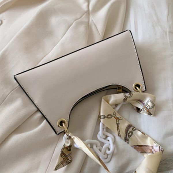 

2020 new fashion women's handbag, leisure armpit bag, lady's leather bag, dharma stick versatile messenger bag elegant lady