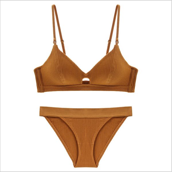 

bras sets 2021 underwear cotton set screw thread thin wireless bra with removable straps padded girls thong lingerie women, Red;black