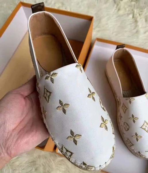 

with box sneaker casual shoes trainers fashion sports shoes leather boots sandals slippers vintage air for woman 04l1801, Black