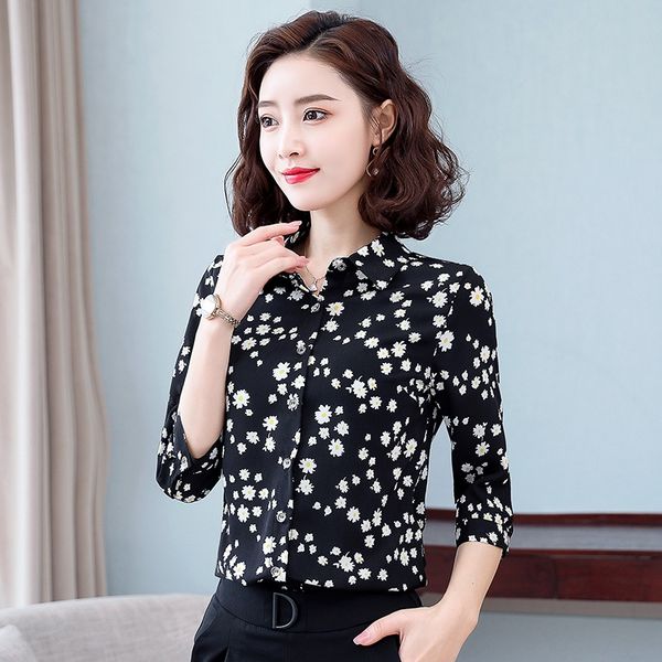 

floral chiffon women's western style 2020 summer new shirt seven-point sleeve daisy shirt short sleeve mom, White