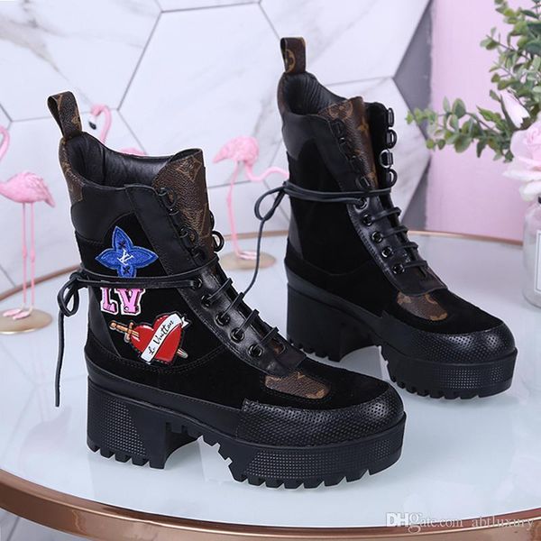 

women boots fashion shoes luxury chaussures de femme casual shoes for party luxury footwears laureate platform desert boot bottes femmes, Black
