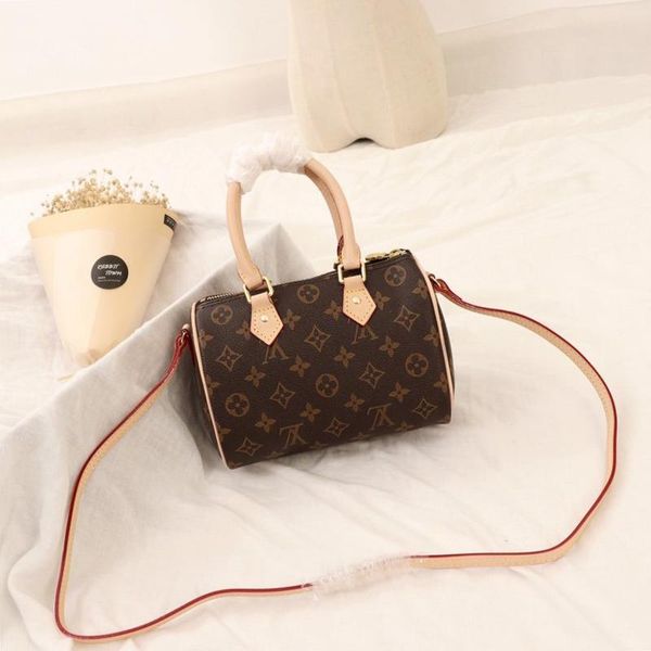 

new arrival womens bag vintage classic designer luxury women 's bag leather lady shoulder bags sac bandouli Ã¨re with orig