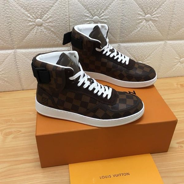 

104 high-quality men's designer casual sports shoes trendy brand outdoor casual shoes, fast delivery in the original box, Black