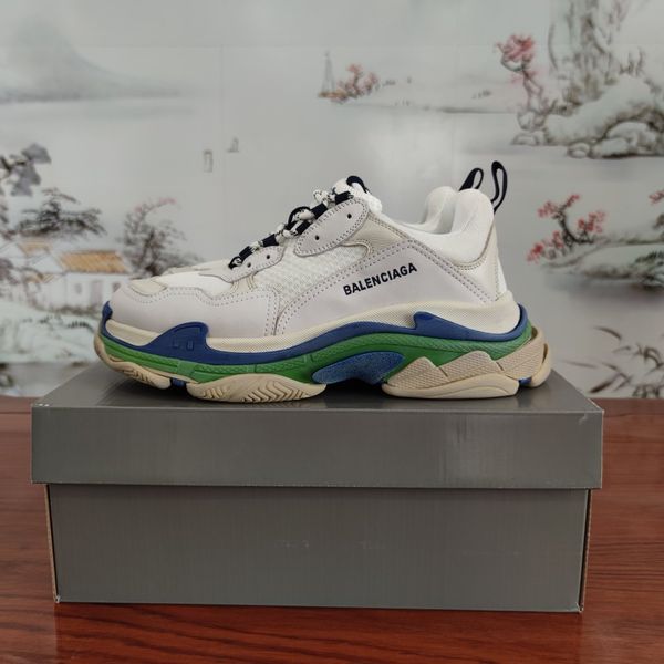 

2020jy designer designs new leisure and entertainment hiking shoes, outdoor jungle adventure shoes, original packaging and box delivery, Black